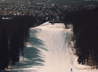 Stok narciarski Bydgoszcz: Gdzie spełnić swoje zimowe marzenia?