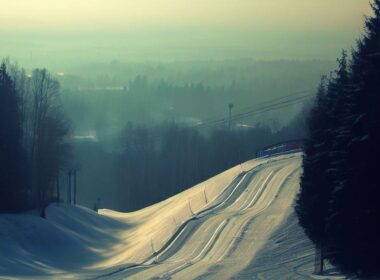 Stok narciarski Przywidz: Miejsce idealne dla miłośników zimowych sportów